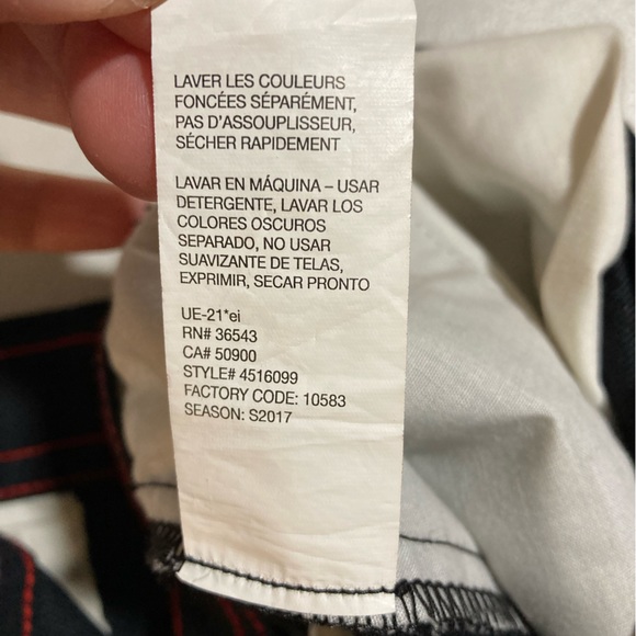 Izod Sport flexStretch Chino, Flat Front stretch Chino. Men's Size 34/30 - Picture 8 of 10